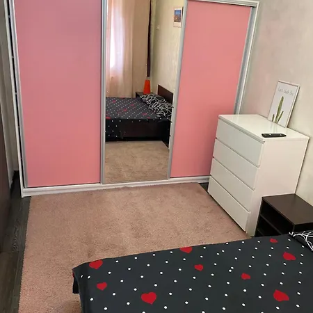 Apartment Militari *
